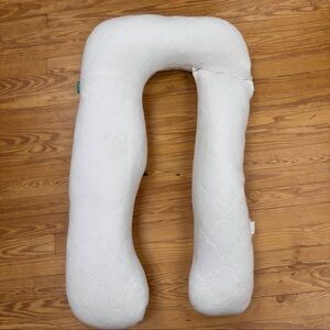 Newton Pregnancy Pillow